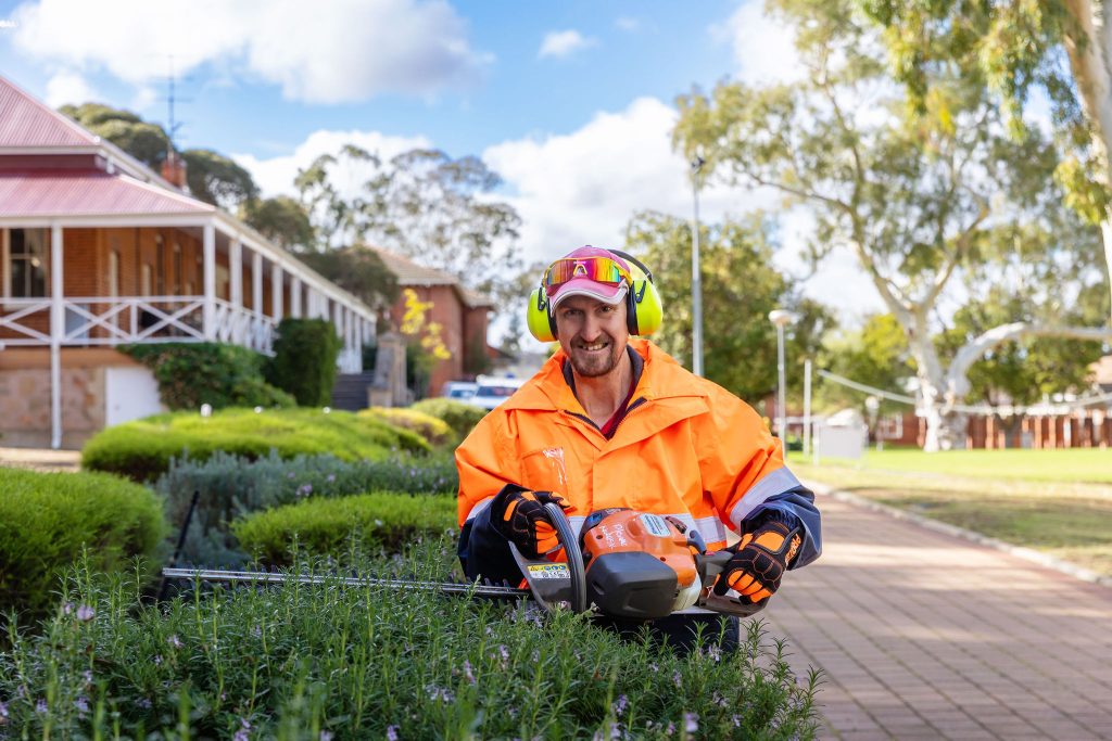 Best Lives gardening service