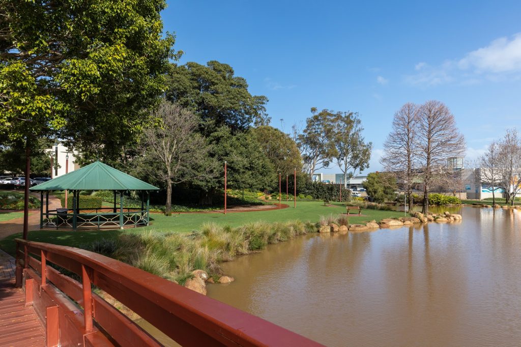 City of Armadale Park with lake and gazebo